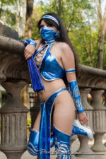 Cosplay - Kitana - Mortal Combat